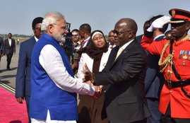 PM Modi, Narendra Modi, Modi in Tanzania, Modi in Kenya, Modi in Foreign, Modi News, John Magfuli, Airport, Modi twitter, Modi Photos, Hindi News, Jansatta