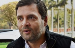 46,045 करोड़ रुपए के घोटाले पर रविशंकर ने फोटो पोस्ट करके कहा – कांग्रेस ने Selfie ले ली