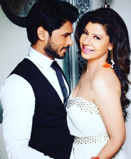 Reality TV, Sambhavna Seth, Avinash Dwivedi