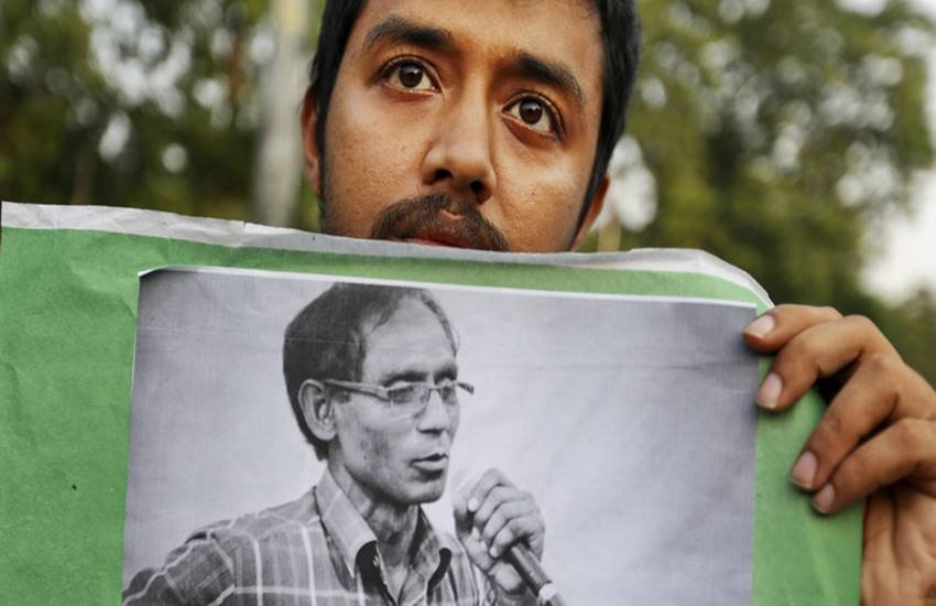 Bangladesh, Bangladesh Extremist attacks, Bangladesh Bloggers, Hindu priest, Hindus in Bangladesh, Attacks in Bangladesh, Bangladesh Terror, Terror attacks on Bangladesh, ISIS, Terrorism, International terrorism, Jansatta