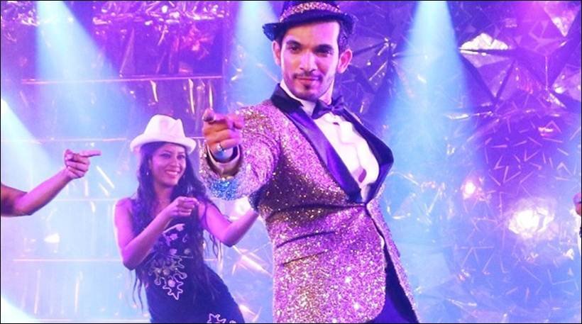 Jhalak Dikhhla Jaa season 9, Jhalak Dikhhla Jaa season 9 contestants, Gaurav Gera, Jhalak Dikhhla Jaa, Jhalak Dikhhla Jaa season 9 contestants PICS, Surveen Chawla, Karishma Tanna, Jhalak Dikhhla Jaa updates, Jhalak Dikhhla Jaa season 9 final list, Helly Shah, Shakti Arora, dancing twins Priyanka and Poonam Shah, Priyanka and Poonam Shah, Celebrity Chef Harpal Singh Sokhi, Harpal Singh Sokhi, Arjun Bijlani, tv news, entertainement PHOTOS