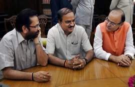 ananth kumar BJP, ananth kumar news, ananth kumar latest news, Varanasi Rally ananth kumar, ananth kumar in varanasi, UP Assembly Polls 2017