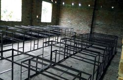 बिहार की ग्राउंड जीरो रिपोर्ट: कागजों में हैं 844 स्टूडेंट, पढ़ने आते हैं सिर्फ 2