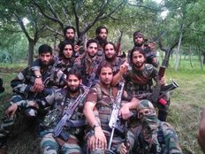 kashmir, burhan wani, Hizbul Mujahideen, Hizbul Mujahideen new poster, Hizbul Mujahideen militants, Hizb posters in Kashmir, militant poster, shopian, jammu kashmir news