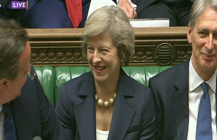 कमरन के साथ तेरेसा मे