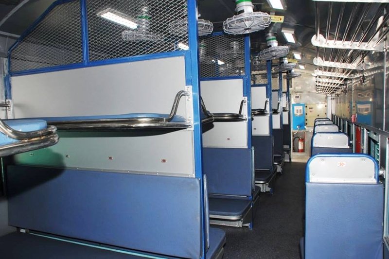 deen dayalu coaches, deen dayalu coaches pics, deen dayalu coaches photos, deen dayalu coaches pictures, deen dayalu coaches interior, Deen Dayalu coach for general class, interior deen dayalu coach, deen dayalu, deen dayalu indian rail, indian railways, trending photos, latest gallery