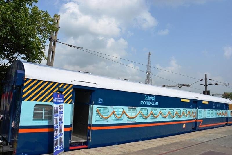deen dayalu coaches, deen dayalu coaches pics, deen dayalu coaches photos, deen dayalu coaches pictures, deen dayalu coaches interior, Deen Dayalu coach for general class, interior deen dayalu coach, deen dayalu, deen dayalu indian rail, indian railways, trending photos, latest gallery