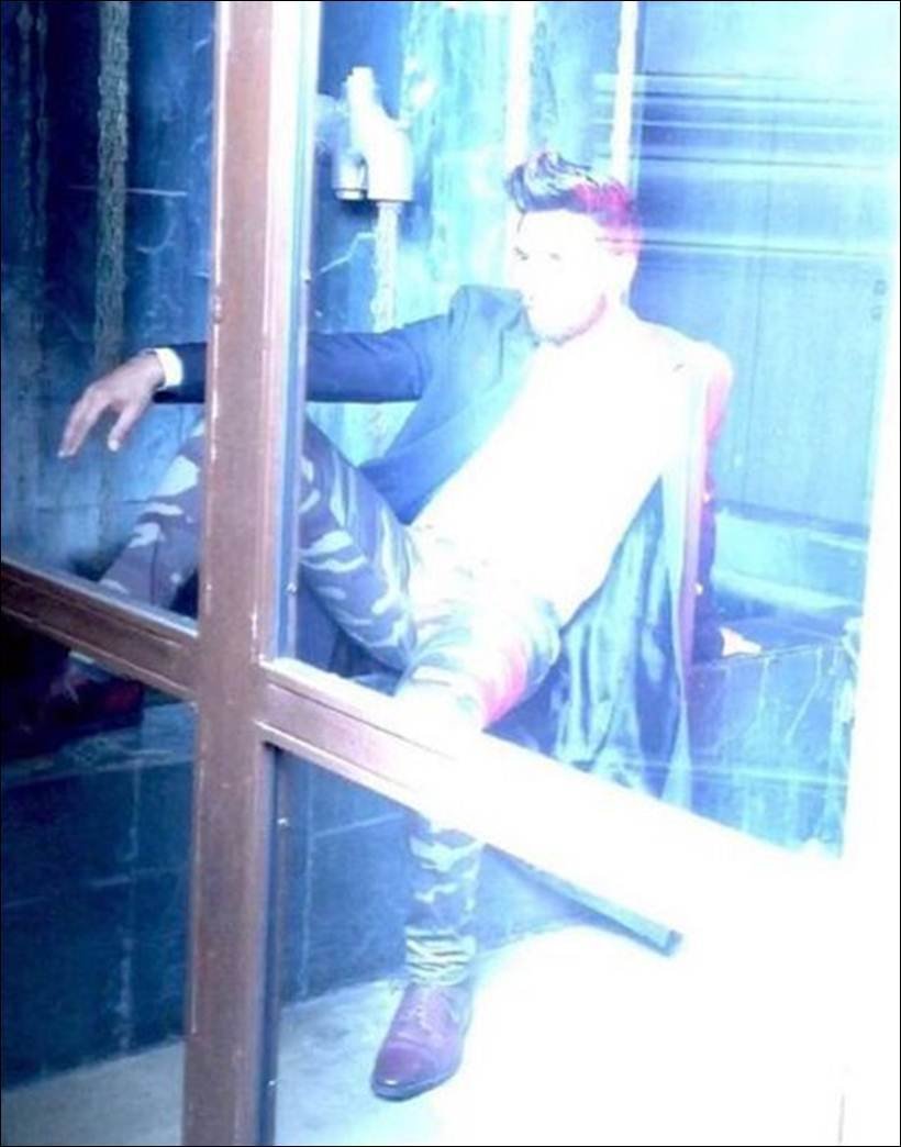 рд░рдгрд╡реАрд░ рдиреЗ рдпреЗ рддрд╕реНрд╡реАрд░реЗрдВ рдЕрдкрдиреЗ рдЗрдВрд╕реНрдЯрд╛рдЧреНрд░рд╛рдо рдкрд░ рд╢реЗрдпрд░ рдХреА рд╣реИрдВред рдпреЗ рддрд╕реНрд╡реАрд░реЗрдВ рджреЗрдЦ рдХрд░ рд░рдгрд╡реАрд░ рдХреА рдлреИрдиреНрд╕ рдЬрд░реВрд░ рдпреЗ рд╕реЛрдЪ рд░рд╣реА рд╣реЛрдВрдЧреА рдХрд┐ рдЖрдЦрд┐рд░ рджреАрдкрд┐рдХрд╛ рд╢рд╛рджреА рдХреЗ рд▓рд┐рдП рдЗрддрдирд╛ рдЗрдВрддрдЬрд╛рд░ рдХреИрд╕реЗ рдХрд░ рд╕рдХрддреА рд╣реИрдВ?