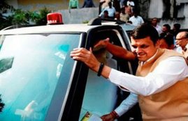 devendra fadnavis, car