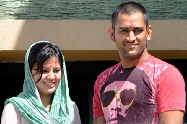 Dhoni, mehendra singh dhoni,dhoni-sakshi wedding