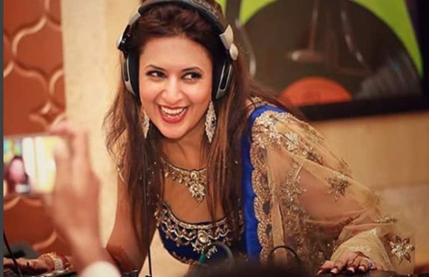Divyanka Tripathi, Divyanka Tripathi wedding, Divyanka, Vivek, Divyanka vivek, Divyanka vivek wedding, Divyanka Tripathi vivek dahiya, Vivek dahiya, Divyanka Tripathi sangeet, Divyanka Tripathi mehndi, Divyanka Tripathi vivek dahiya wedding, Divyanka Tripathi wedding updates, Divyanka weds vivek, Divyanka Tripathi marries vivek dahiya, Entertainment Divyanka Tripathi, Divyanka Tripathi wedding, Divyanka, Vivek, Divyanka vivek, Divyanka vivek wedding, Divyanka Tripathi vivek dahiya, Vivek dahiya, Divyanka Tripathi sangeet, Divyanka Tripathi mehndi, Divyanka Tripathi vivek dahiya wedding, Divyanka Tripathi wedding updates, Divyanka weds vivek, Divyanka Tripathi marries vivek dahiya, Entertainment