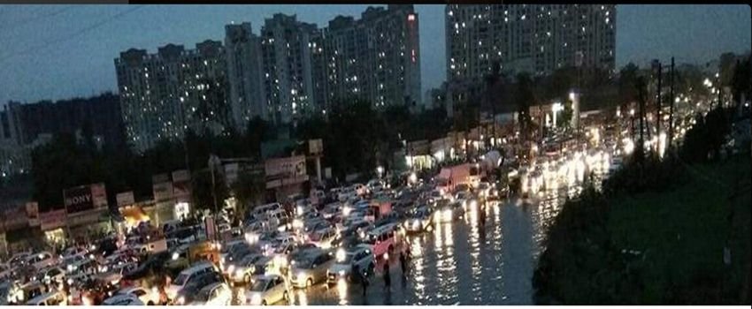 gurgaon, gurgaon traffic, gurgaon rain, gurgaon jam, gurgaon jam news, gurgaon latest news, gurgaon today news, gurgaon rains, gurugram, gurugram haryana, heavy rain in gurgaon, gurgaon traffic jam, gurgaon traffic jam news, Gurgaon haryana, gurgaon heavy rain, India News, Jansatta