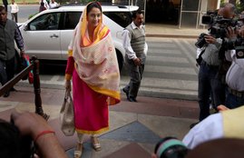 Harsimrat Kaur Badal, Renuka chowdhury, Jairam Ramesh, Harsimrat Kaur Badal news, Congress, Privilege Motion, BJP, rajya sabha, parliament