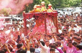 Jain, Jain monk ,7 crore bids