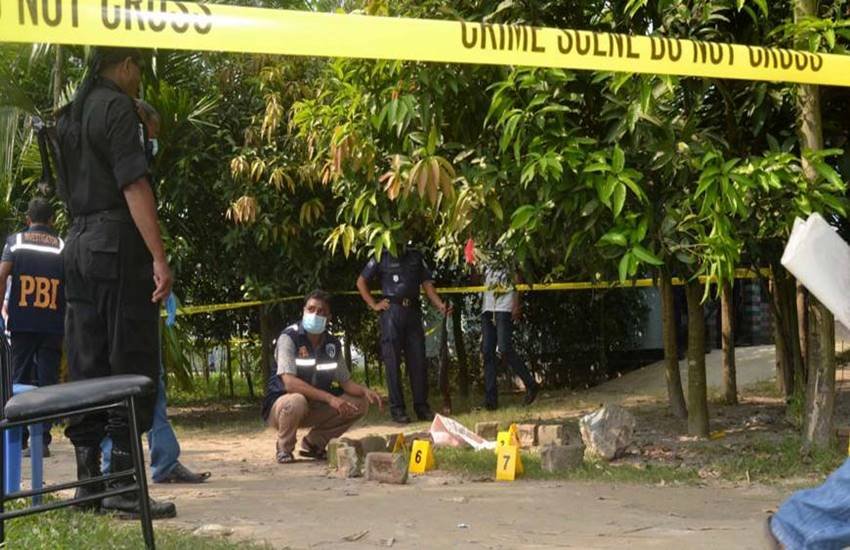 Bangladesh, Bangladesh Extremist attacks, Bangladesh Bloggers, Hindu priest, Hindus in Bangladesh, Attacks in Bangladesh, Bangladesh Terror, Terror attacks on Bangladesh, ISIS, Terrorism, International terrorism, Jansatta