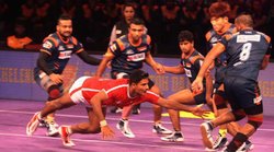 Streaming Pro Kabaddi League 2016, U Mumba VS Dabang Delhi K.C: टॉप चार में जगह बनाने के लिए भिड़ेंगी दोनों टीमें