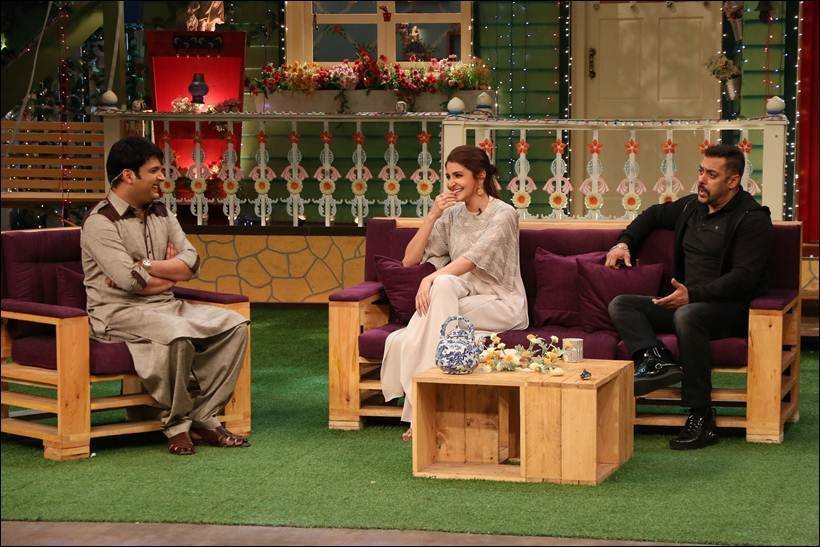 कृष्णा के शो पर सलमान फुल फॉर्म में थे। वहां उन्होंने डांस, गाना और जमकर मस्ती की थी।