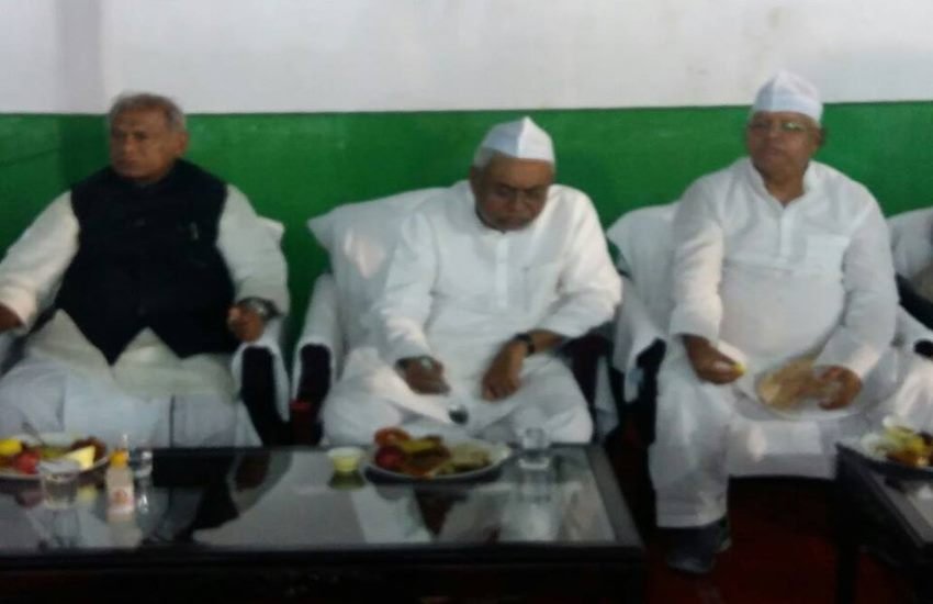nitish kumar, jitan ram manjhi, bihar, JDU, HAM, bihar politics, lalu yadav, RJD, nitish manjhi, NDA, BJP, india news