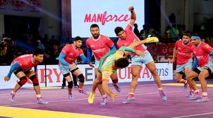 Pro Kabaddi Season 4, Pro Kabaddi Season 4 live video, Pro Kabaddi Season 4 live score, Kabaddi live score, kabaddi live streaming, Bengaluru Bulls vs Jaipur Pink Panthers, Bangalore vs Jaipur Sports