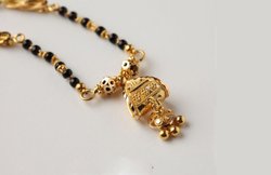 बिहारः महिला ने मंगलसूत्र गिरवी रखकर बनवाया शौचालय