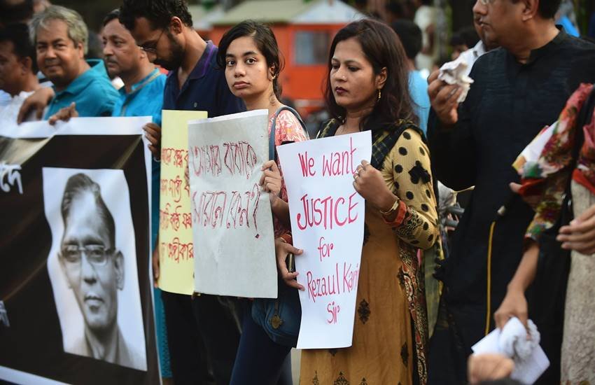 Bangladesh, Bangladesh Extremist attacks, Bangladesh Bloggers, Hindu priest, Hindus in Bangladesh, Attacks in Bangladesh, Bangladesh Terror, Terror attacks on Bangladesh, ISIS, Terrorism, International terrorism, Jansatta