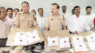 ephedrine haul case, mumbai ephedrine case, mumbai drug bust, mumbai drug racket news, mamata kulkarni drug bust, vicky goswami drug case, india news, mumbai news