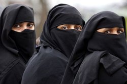 न्यूयार्क: दो मुस्लिम महिलाओं पर हमला