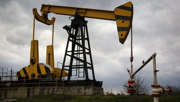Protests in Assam, jansatta opinion on oilzone, oilfields
