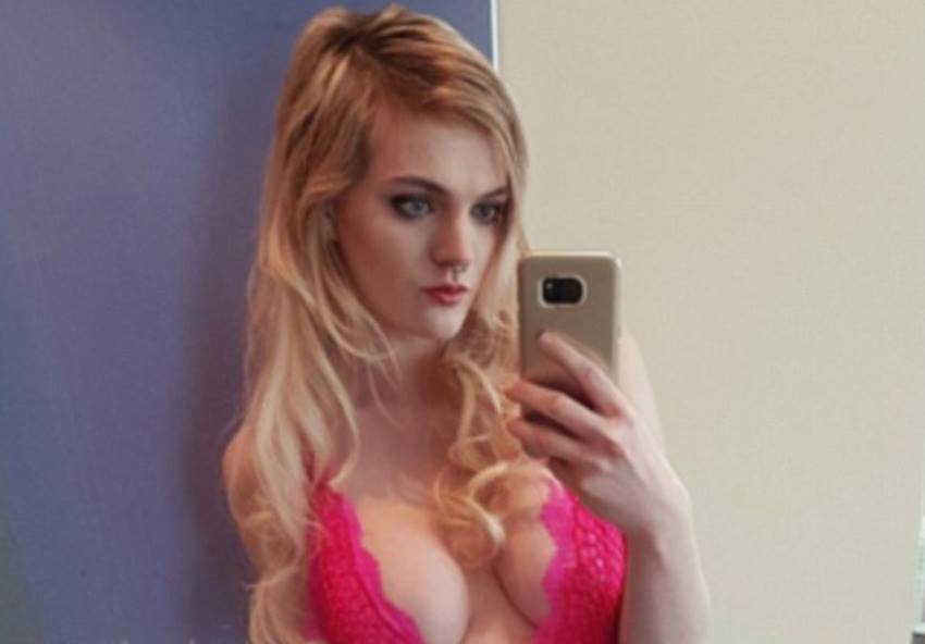 Carly Rae Summers, porn star