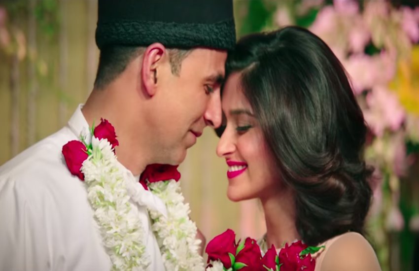 Rustom का गाना ‘तेरे संग यारा’ रिलीज, रोमांस करते नजर आ रहे हैं अक्षय-इलियाना