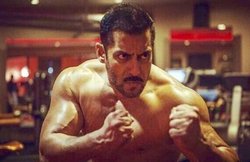 सलमान खान का पाकिस्तानी कलाकारों पर बैन की वकालत करने वालों को जवाब-वे कानूनी दस्तावेज के साथ आते हैं भारत