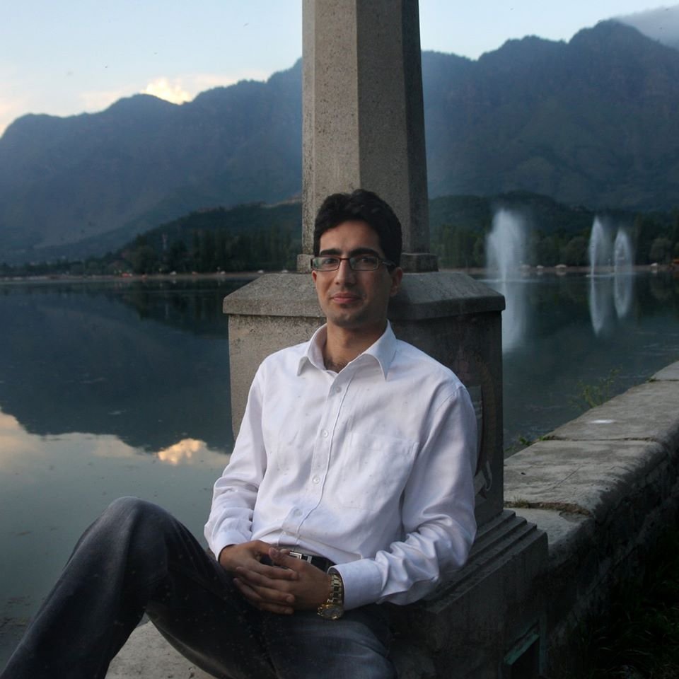 Shah Faesal, UPSC topper, TV channels, Kashmir unrest, IAS officer