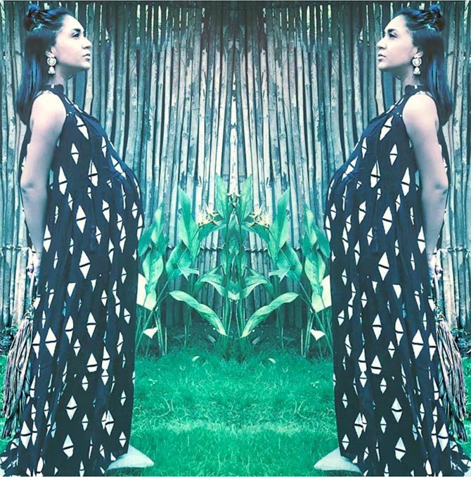 श्वेता साल्वे ने एक बार पहले भी बिकनी पहन कर अपना बेबी बंप शो ऑफ किया था। अभी हाल ही में उन्होंने एक प्रेग्नेंसी फोटोशूट भी करवाया है।