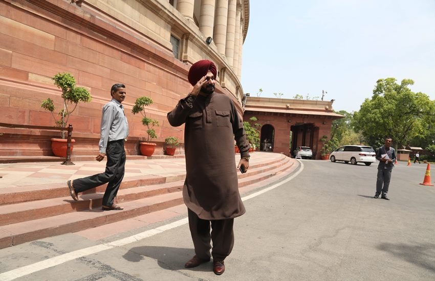 navjot singh sidhu, narendra modi, pm modi, BJP, amit shah, hema malini, kirti azad shatrughan sinha, cricketer turned politician, actor turned politician, modi amit shah, BJP news