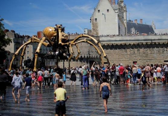 GIANT, Spider, spiderman