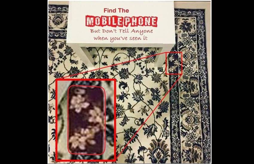 selfie, selfie News, Woman sexy selfie, Photo Puzzle, viral image on Facebook, illusion, illusion photo, illusion image,