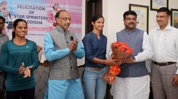 Rio Olympics: खेल मंत्री ने कहा, खेल स्क्रीनों पर चौबीसों घंटे दिखाये जाएंगे ओलंपिक खेल