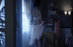 17वीं शताब्दी से अब तक कैसे बदलते गए महिलाओं के अंडर गारमेंट्स, देखें