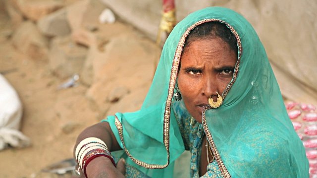 दुनिया मेरे आगेः स्त्री की छवि