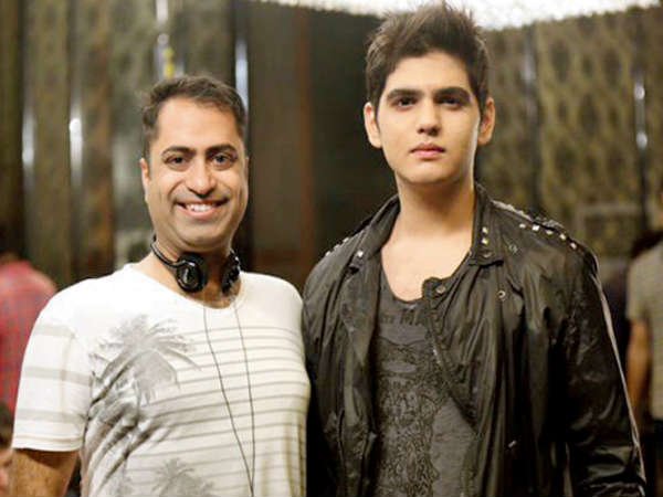 anaa small boys pics,Ali Haji pics, Aamir Kajol son in Fanaa,फना में आमिर और काजोल का बेटा, अली हाजी की तस्वीरें, फना का रेहान