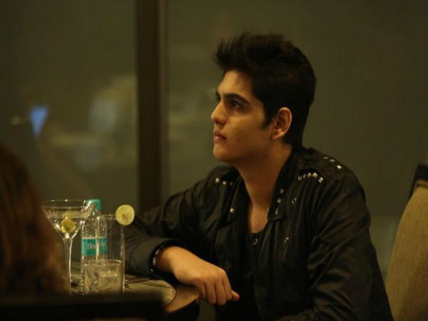 anaa small boys pics,Ali Haji pics, Aamir Kajol son in Fanaa,फना में आमिर और काजोल का बेटा, अली हाजी की तस्वीरें, फना का रेहान