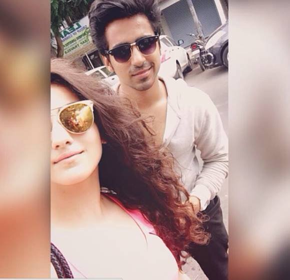 कोई मिल गया का चुलबुला बिट्टू अब इतना बड़ा हो गया है। इस फिल्म में उनका डायलॉग आईला बड़ा मशहूर था। अब अनुज सोनी के शो परवरिश-2 शो भी नजर आ चुके हैं।