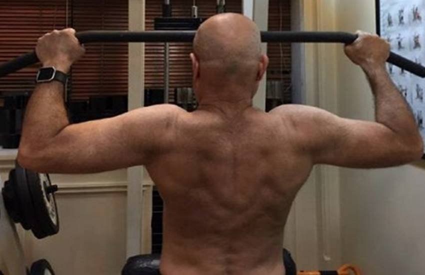 Anupam Kher, anupam kher body, anupam kher body building, anupam kher gymnasium work out, Salman Khan, salman khan impressed with anupam kher body
