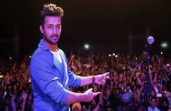 गुड़गांव में हुई आतिफ असलम की कॉन्सर्ट कैंसिल करने की मांग