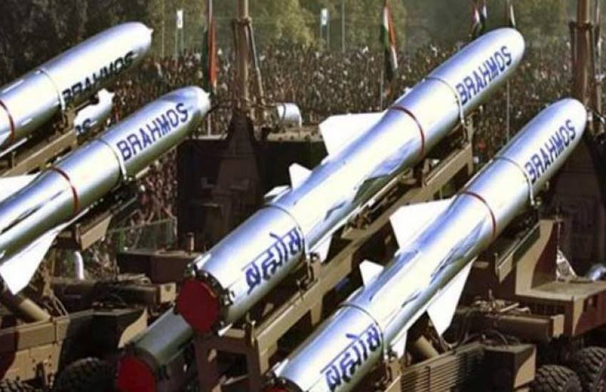 DRDO BRAHMOS, BRAHMOS Missile news, BRAHMOS Supersonic Missile, BRAHMOS Cruise Missile, BRAHMOS Missile Range