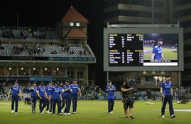 ENG vs PAK, Cricket Facts, Cricket Records, ODI Records, Highest Score in ODI, England vs Pakistan, eng vs pak records, alex hales, joe root, cricket news, sports, sports news, sports photos, match highlights, wahab riyaz, pakistan defeat, jansatta