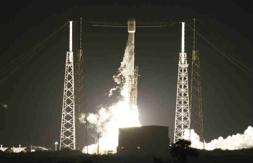 Falcon 9 rocket, Falcon 9 Rocket launch, Falcon 9 News, Falcon 9 Rocket land, drone ship