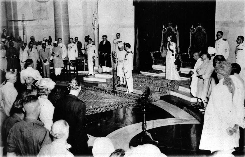 Independence Day, Independene Day Celebration, Nehru's Speech, At the stroke of the... Lord Mountbaten, Jawahar lal Nehru, Narendra Modi, India News, Jansatta