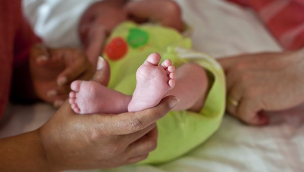 संपादकीय: सरोगेसी की सीमा