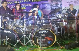 Drum, Playing Drums, Music, Drum World Record, Guinness Book of world records, World records india, India News, Hindi News, jansatta